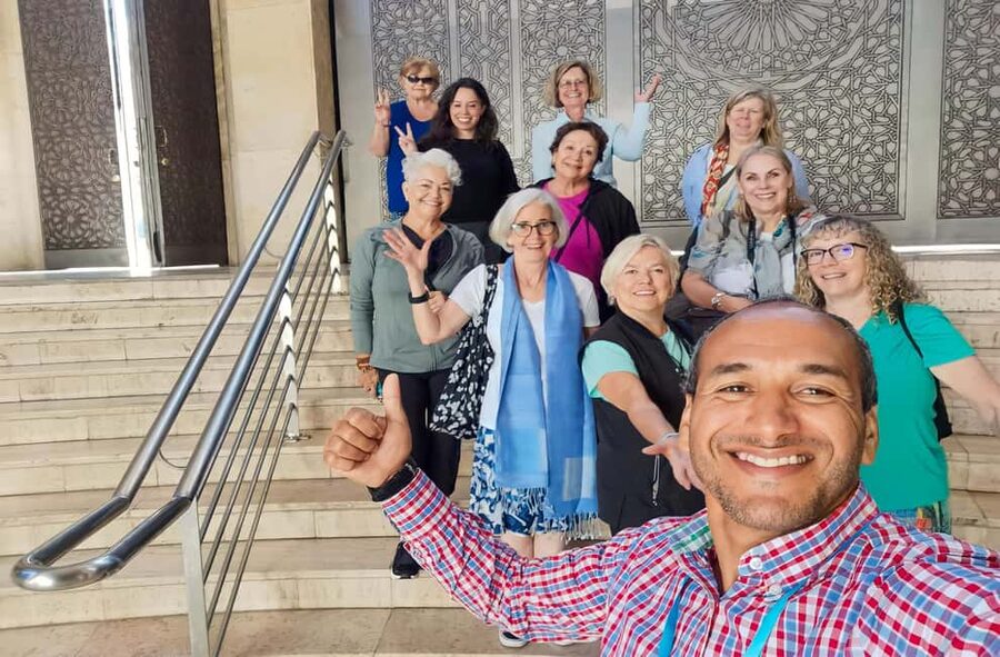 Casablanca: Tour & Guided Mosque Ticket Cruise Excursion - The mint tea and restaurant stop