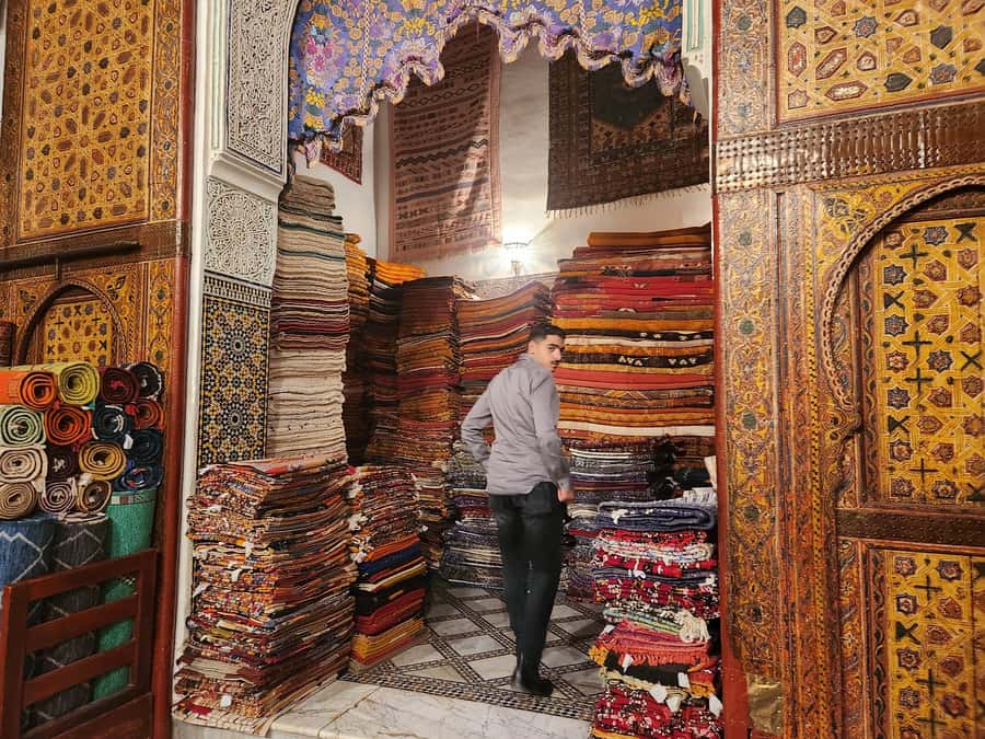Casablanca: Traditional Souks Shopping Private Tour - Bargaining without losing your patience