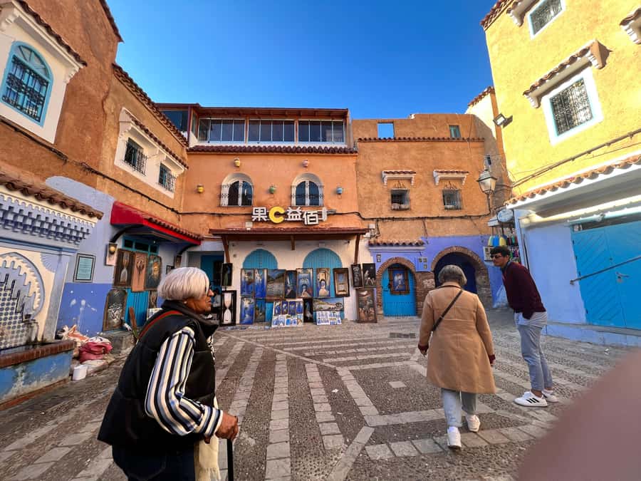 Chefchaouen: Hidden Gems Guided Tour with Mint Tea - Blue lanes, photo stops, and everyday neighborhoods