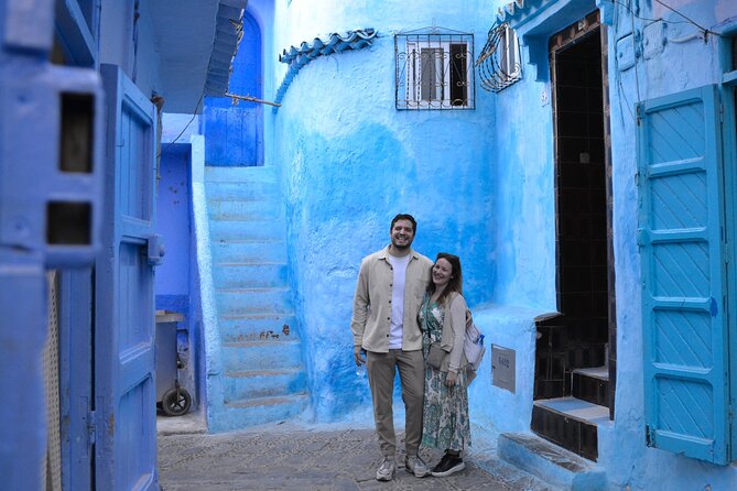 Chefchaouen with Local Eyes Guided Walking Tour - Tea and photos at Place El Haouta