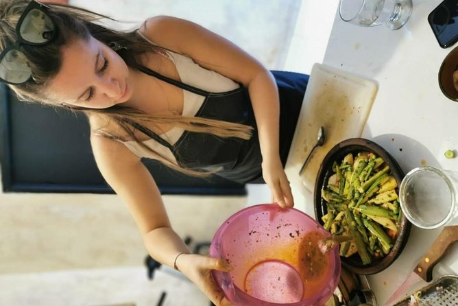 Cooking class with Chef Najla - Moroccan tea sets the tone