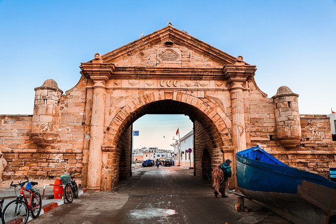 DAY TRIP TO ESSAOUIRA FROM MARRAKECH - The road west, photo stops, and argan oil