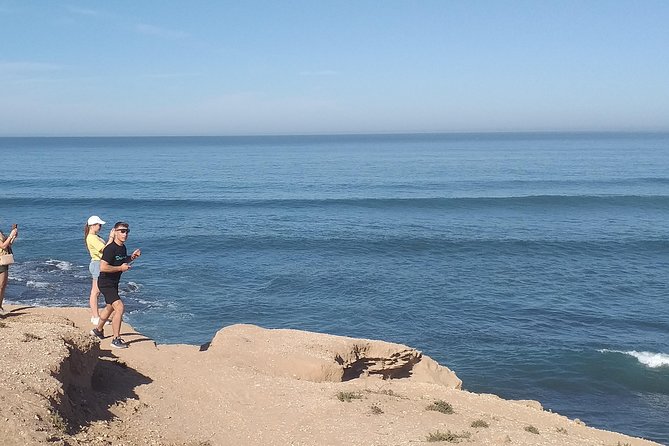 Desert and Wild Beach Day Trip with Meal - The wild coastal track and fishermen’s cave