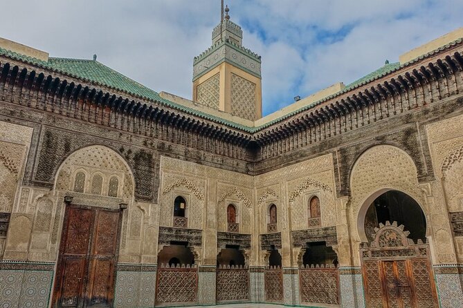 Discover Fes: Culture, handicraft & Hidden Treasures - Starting at Bab Boujloud, Fez’s grand front door