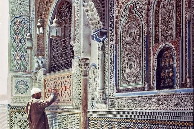 Discover Fes with the Best -Authentic Tours Unforgettable Stories - Kairaouine Mosque and Fez’s intellectual tradition