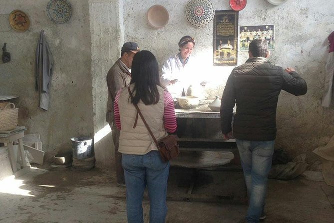 Discover Fez and its hidden secrets - Moroccan snacks along the way