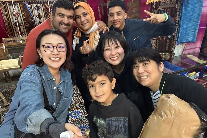 Discover the city of Fes on foot with the best guides - Sidi Ahmed Al-Tijani Zawiya and Sufi tradition