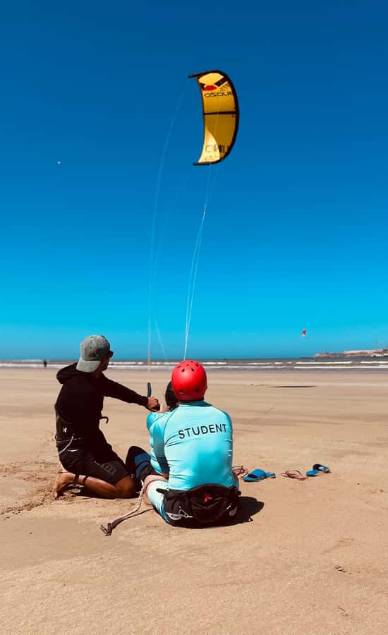 Essaouira: 2-hour kitesurfing lesson (all levels) - How the lesson changes for returning riders