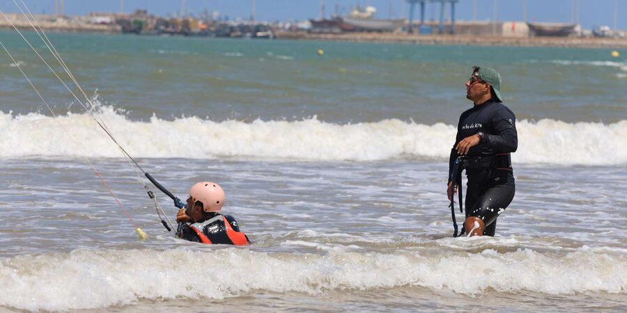 Essaouira: 2-hour kitesurfing lesson (all levels) - Equipment, safety, and the practical comforts