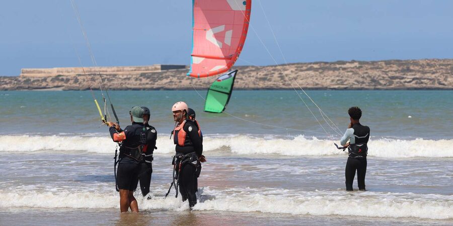 Essaouira: 2-hour kitesurfing lesson (all levels) - Private or small-group lessons