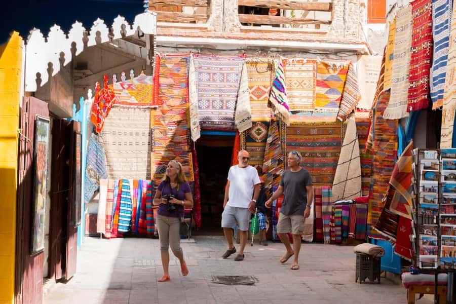 Essaouira: Sqala du Port, Medina Ramparts & Fish Market Tour - The Medina: white walls, blue shutters, and useful orientation