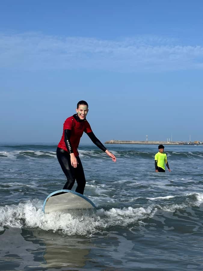 Essaouira: Surf Lessons - Equipment, showers, lockers, and the small comforts
