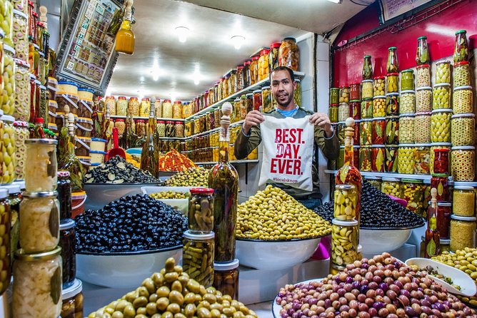 Evening Marrakech: Gastronomic and Market Tour Inside the Medina - Souk Semmarine: finish the food walk among shoppers