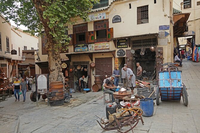 Exclusive Fez Medina Walking Tour with Private Guide - Why a private walk helps in Fez
