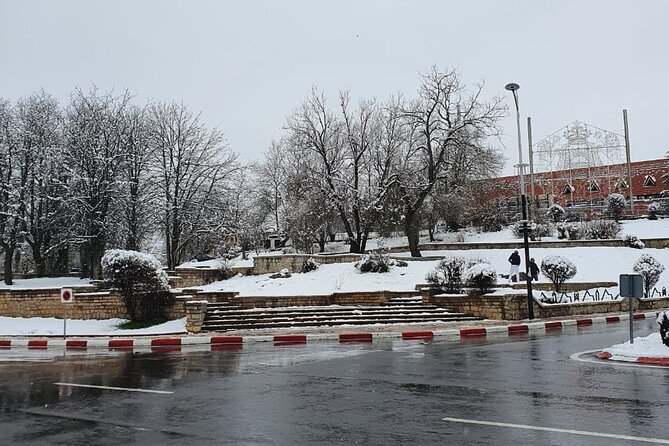 Excursion from Fez to Midle Atlas - Waterfalls, villages, and open mountain views