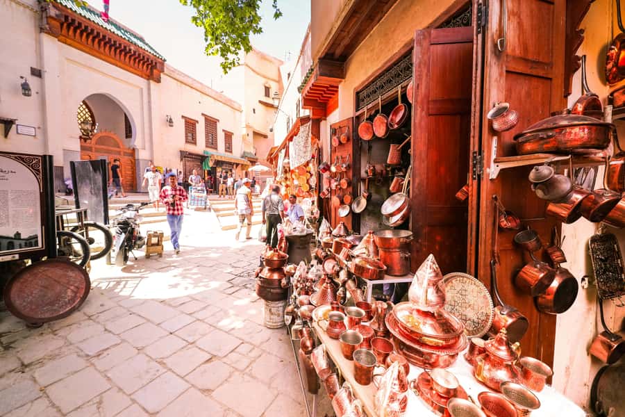 Fes: A Guided Walking Tour Through the Historic Medina - Bab Bou Jeloud gives you the proper starting picture