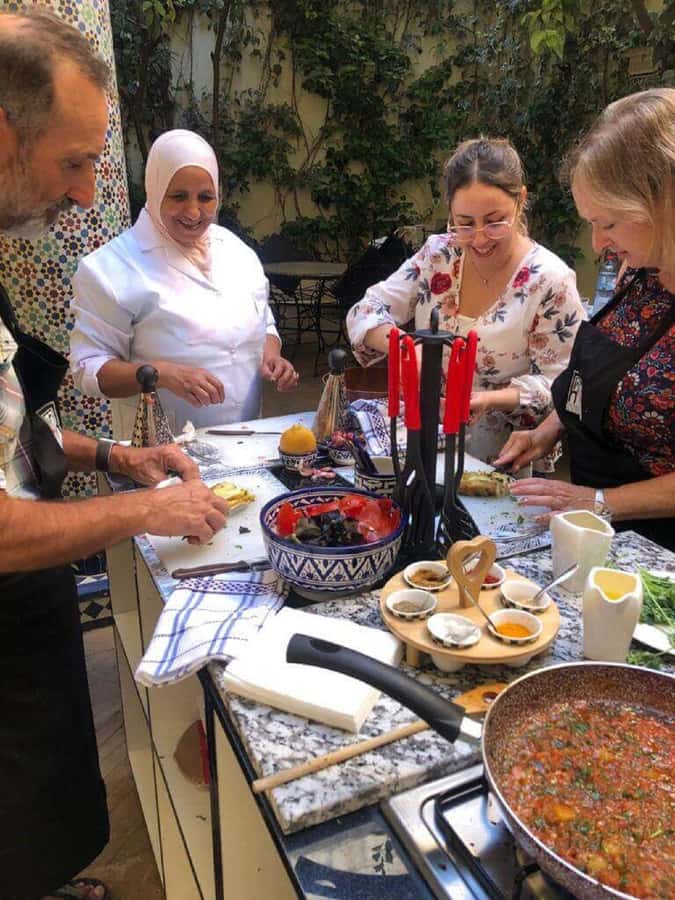 Fes: Authentic Cooking Class and Old Medina Visit - Starting at Hotel Batha and entering the Medina