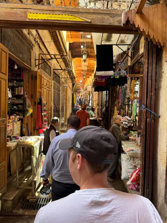 Fes City Tour: Discover the Medina's Treasures - Why a guide helps inside Fes Medina