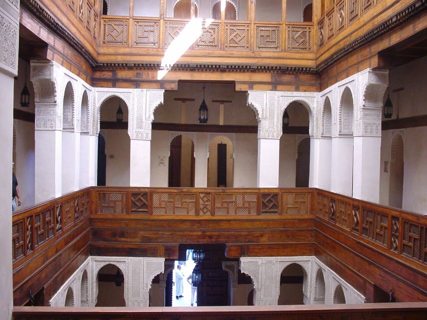Fes: Guided Sightseeing Tour with Luxury Car - Comfort, timing, and practical limits
