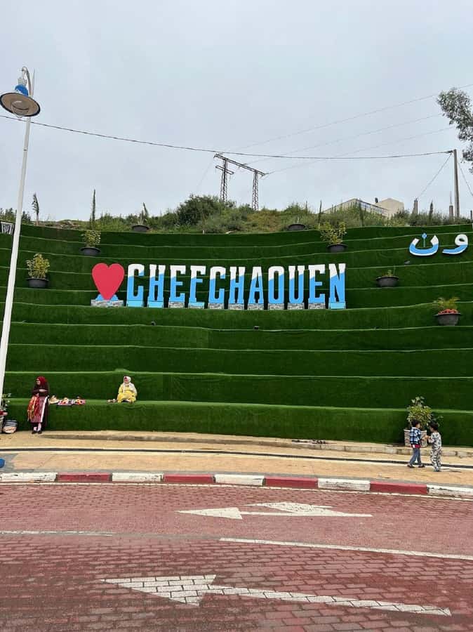 Fes to Chefchaouen Day Trip multi languages(EN/FR/ES/IT/AR) - Returning to Fes after four hours