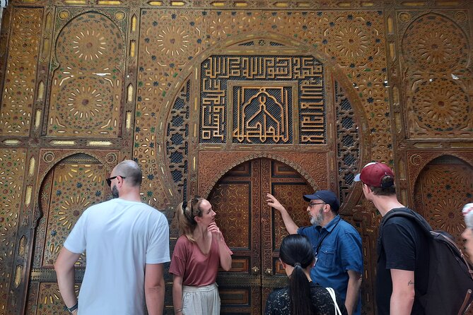 Fez: A FEScinating group tour - Why a guide matters in Fez medina
