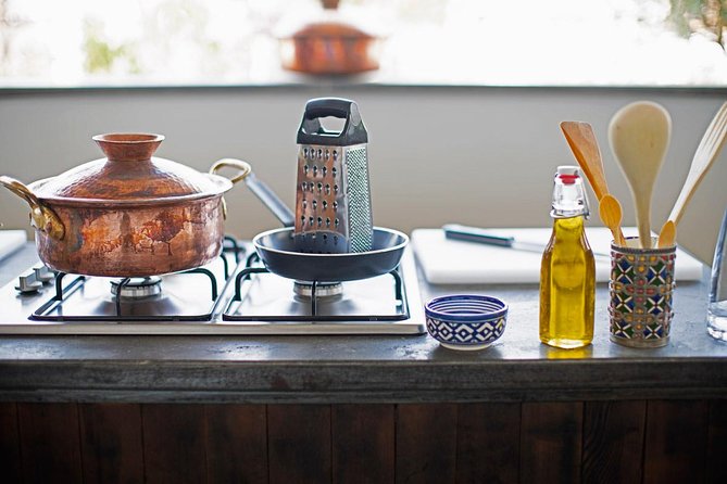 Fez Cooking School at Palais Amani Experience - Choosing ingredients in the Fez medina