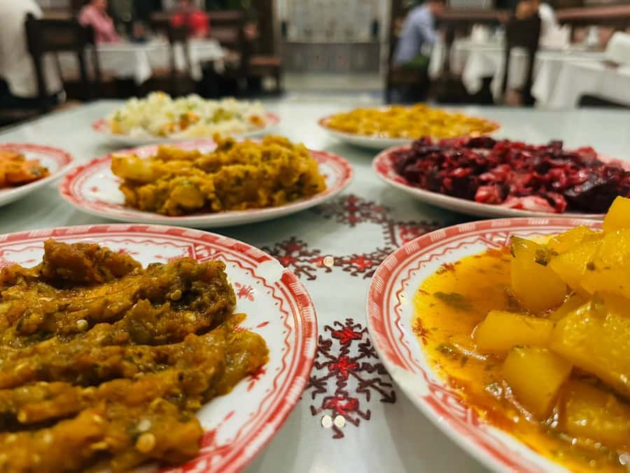 Fez: Foodie tour in the old Medina - Dates, olives, and the small tastes of Fez
