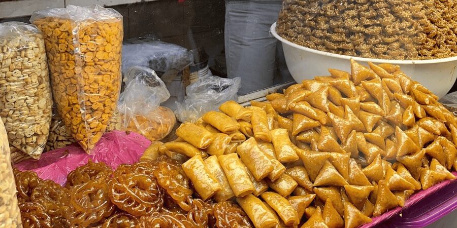 Fez: Foodie tour in the old Medina - Moroccan pastries with a sweet finish