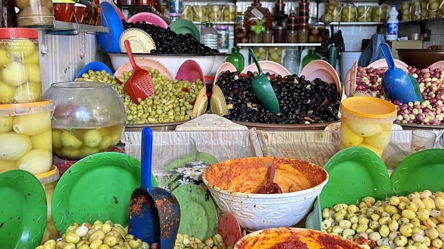Fez: Foodie tour in the old Medina - More than food: leather, copper, silk, and local crafts