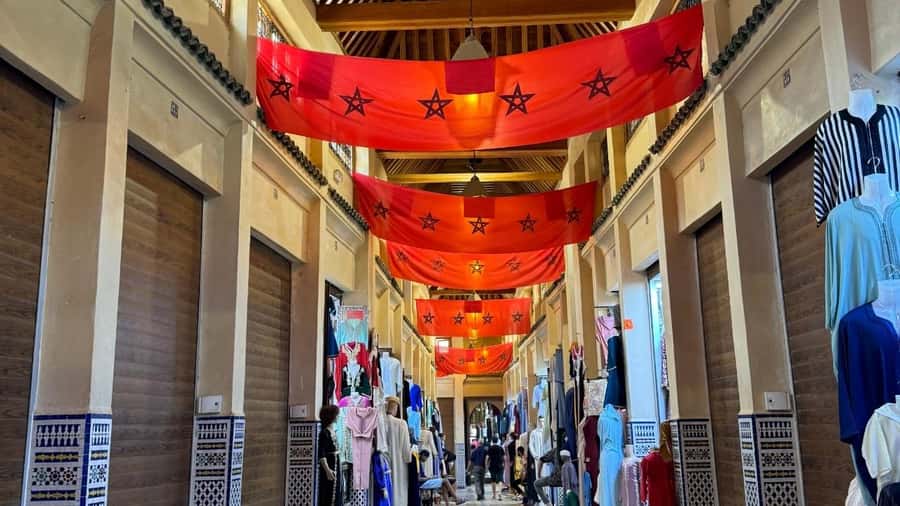 Fez Medina Guided Tour - Why a guide helps inside Fez Medina