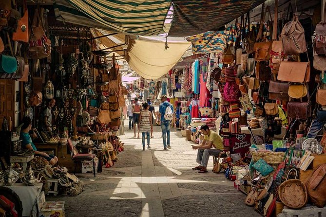 Fez Medina half day walking Tour - Al Quaraouiyine and the medina’s learning tradition