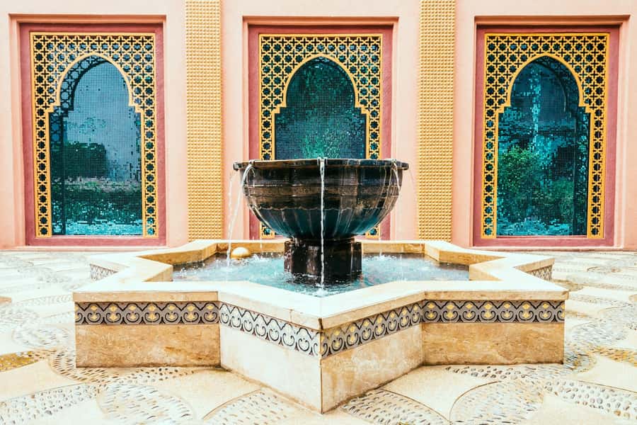 Fez Medina: Local Cultural Highlights Guided Tour - Key points at a glance