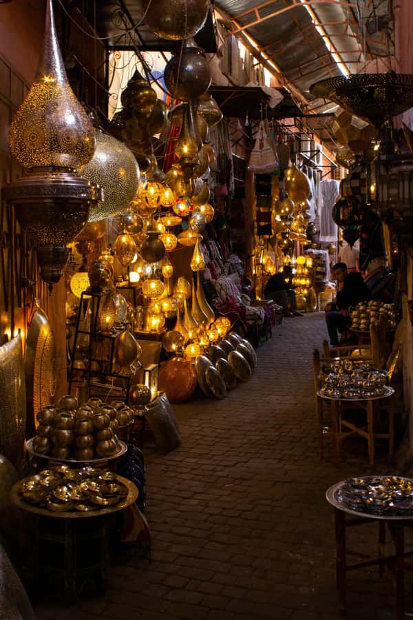Fez: Walking Tour in the Ancient City of Fez - Seffarine Square and the working quarters