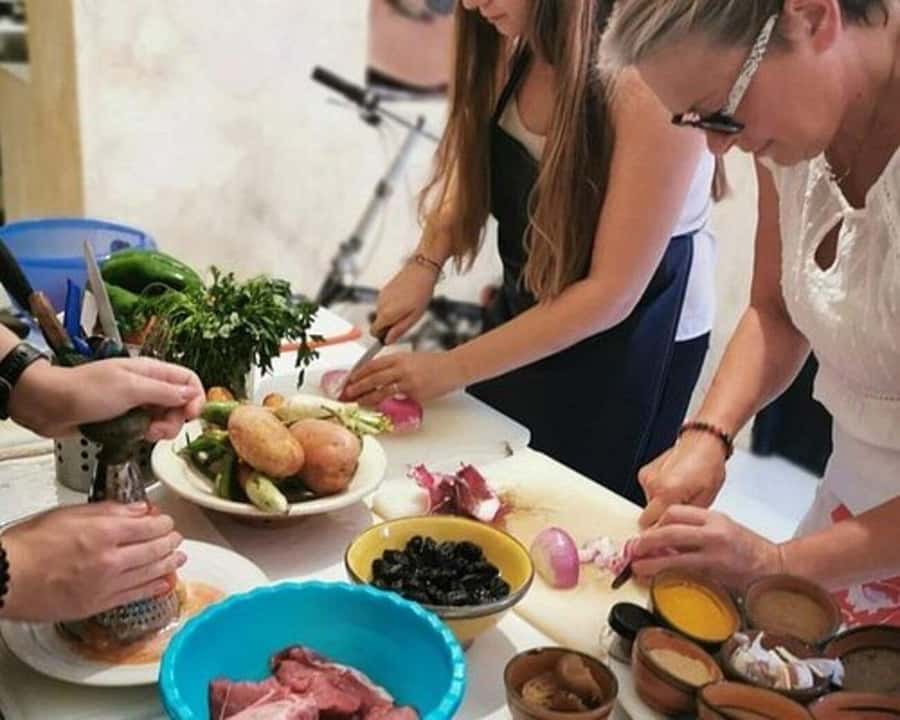Flavors of Fez: Market visit, and a hands-on cooking class. - Key points to know before booking