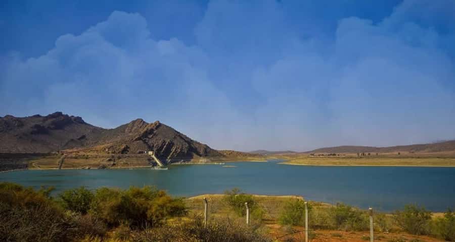 From Agadir: 4×4 Jeep Sahara Desert Tour with Lunch - Lunch in a Berber setting