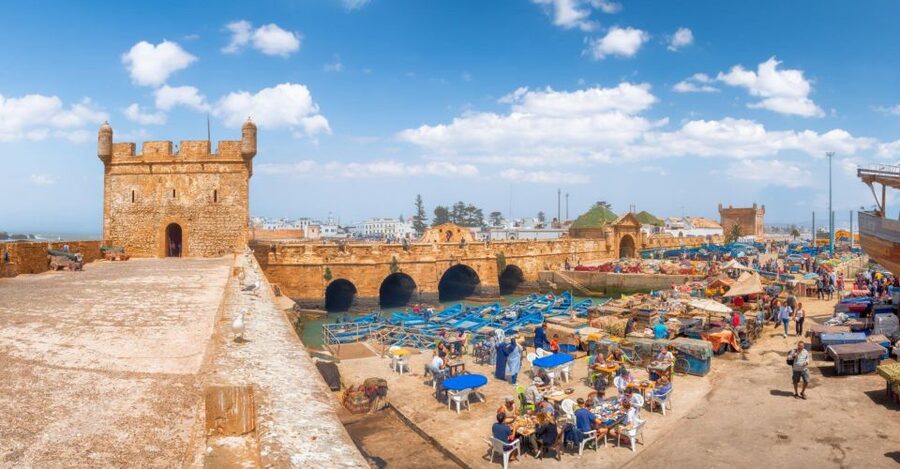 From Agadir or Taghazout: Essaouira Day Trip with Transfer - Walking through the UNESCO-listed Medina