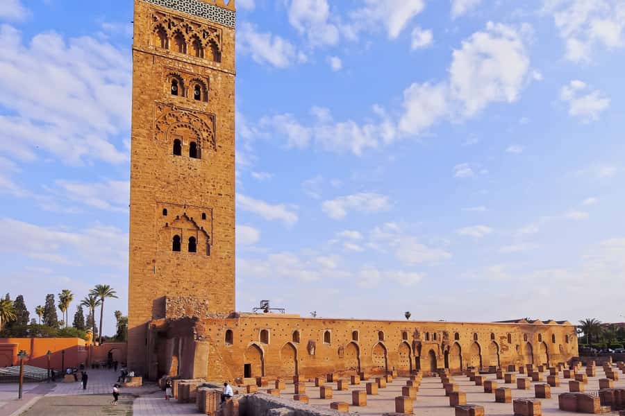From Casablanca: Marrakech Guided Day Trip with Camel Ride - Djemaa el-Fna, Marrakech’s open-air stage