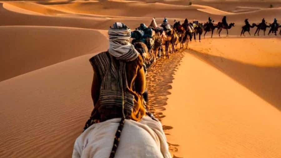 From Fes: 2-Day Merzouga Desert Trip w/Luxury Tent & Dinner - Midelt lunch and the long road east