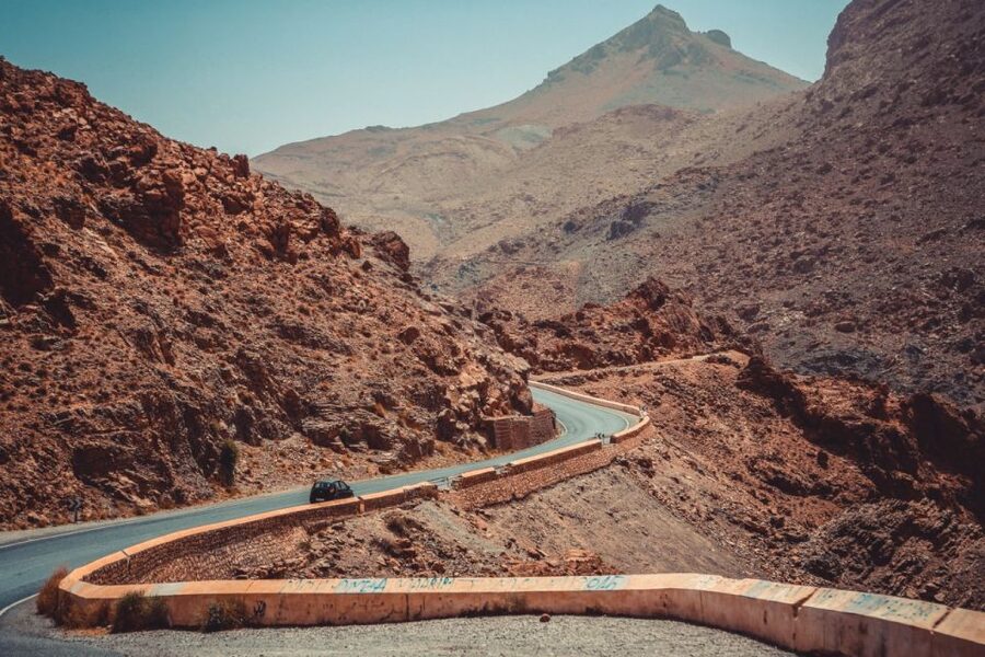 From Fes: 3 Days and 2 Nights Desert Trip to Marrakech - Dinner, music, and a night in a Berber camp