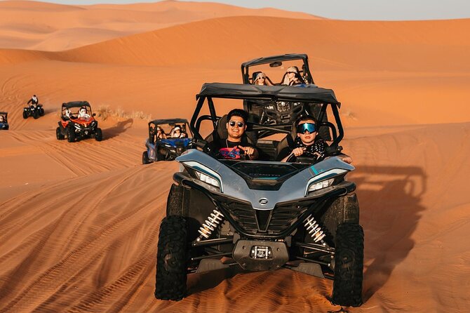 From Fes: Unforgettable Desert Tour to Marrakech 3-Day - Guides, group style, and the amount of help you get