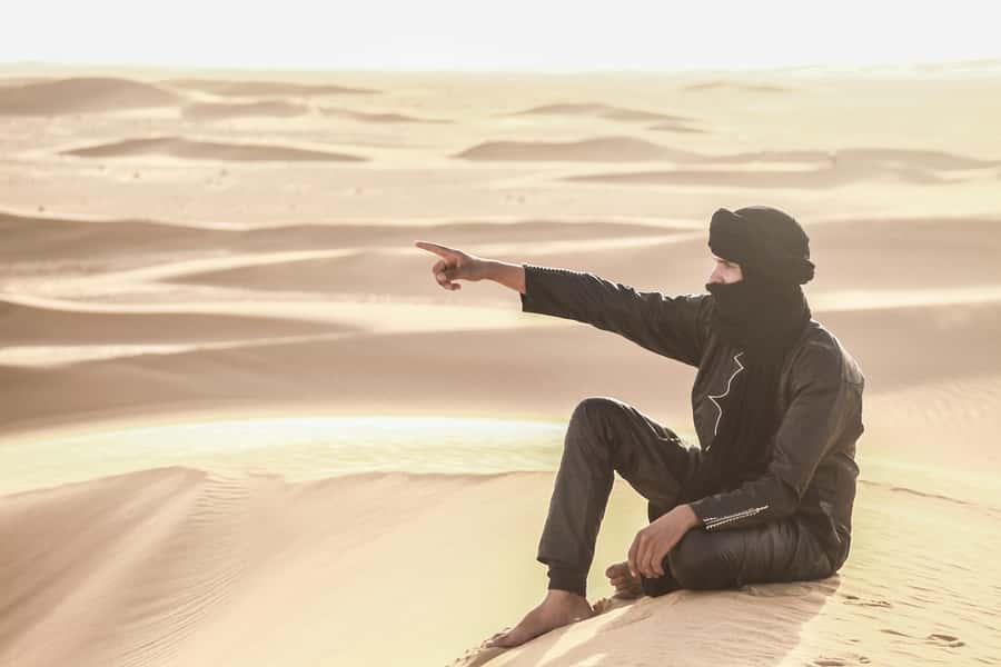 From Marrakech: 3-Day Desert with luxury camp, camel & meals - Day one: Marrakech, the Atlas Mountains, and Aït Ben Haddou