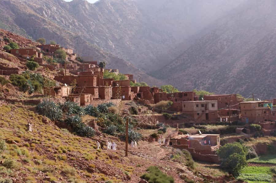 From Marrakech: Atlas Mountains 45-Minute Horseback Ride - Riding through the foothills