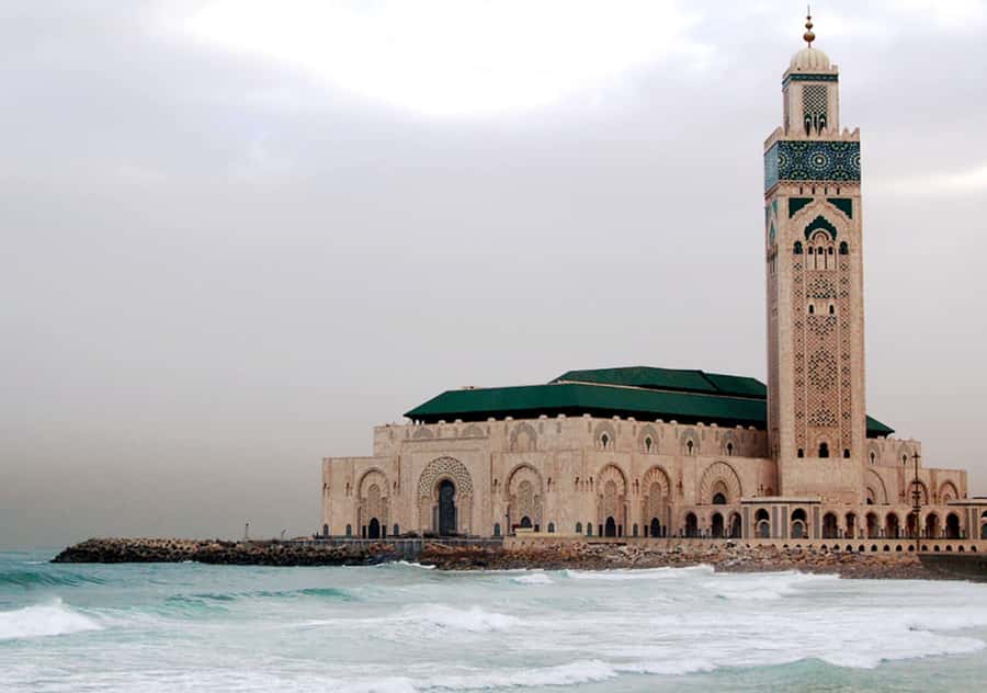 From Marrakech: Casablanca Tour with Hassan II Mosque Visit - Ain Diab Beach and the Corniche