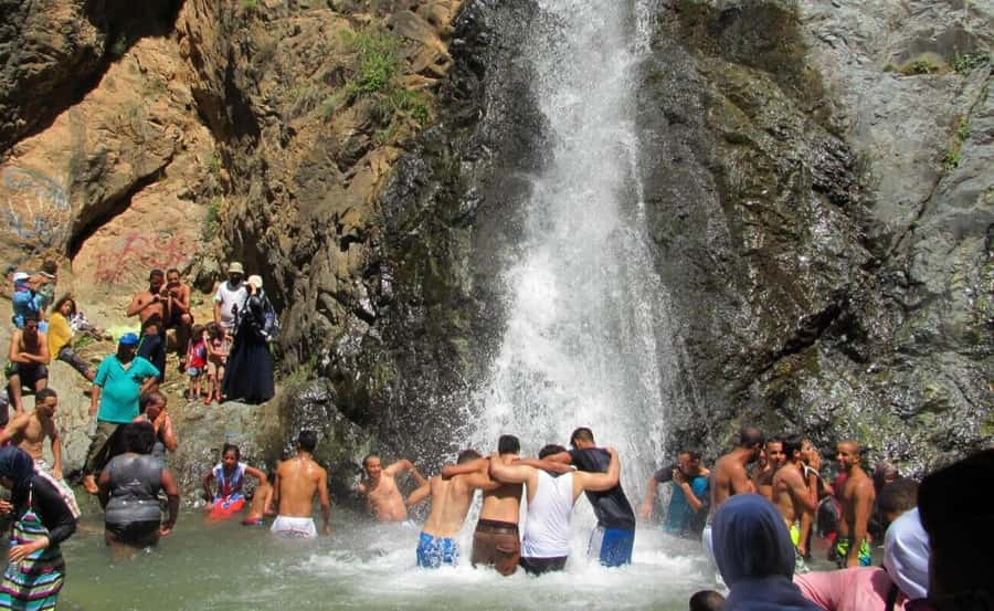From Marrakech: Day Trip Ourika Valley, High Atlas Mountains - Guides, language, and group rhythm