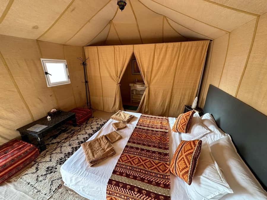 From Marrakech: Tour 3-Day To Fez Via-Desert Merzouga - Sunrise, breakfast, and the long road to Fez