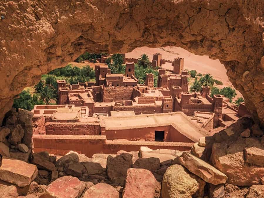 From Marrakesh: 2-Day Trek to Ait-Benhaddou and Ouarzazate - Reaching Ait Benhaddou at sunset