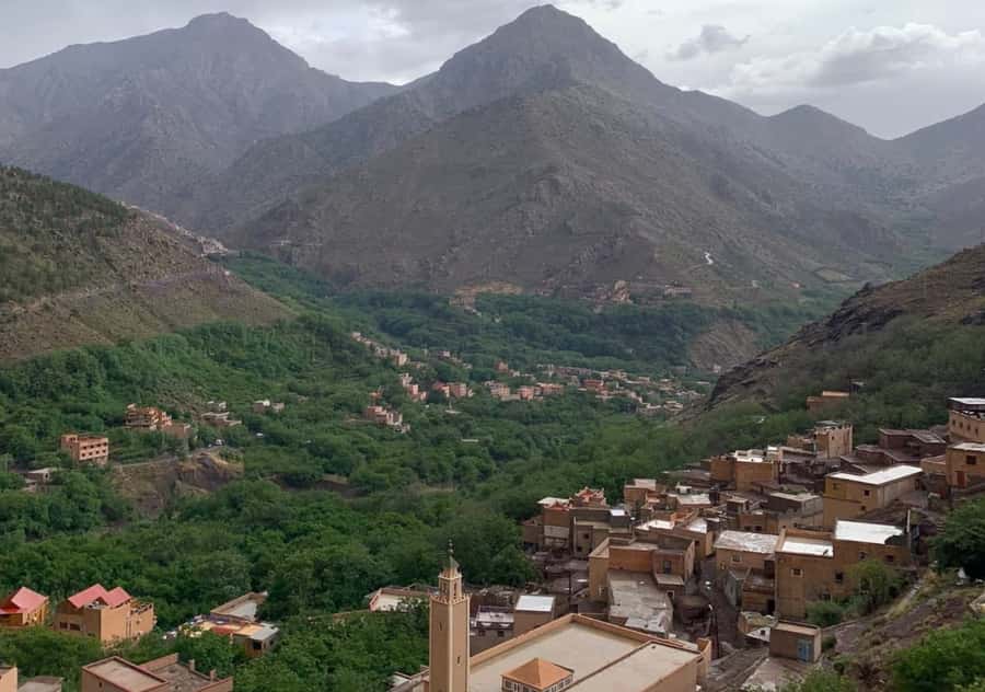 From Marrakesh: Day Trip to Atlas Mountains & Optional Lunch - Lunch with tagine, bread, and fruit