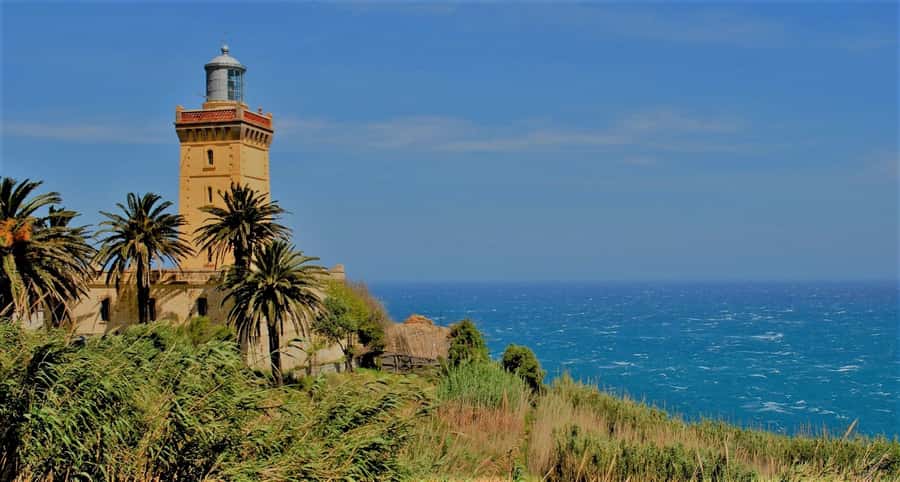 From Tarifa: Tangier Full-Day Trip with Lunch - Cape Spartel and the meeting of two waters