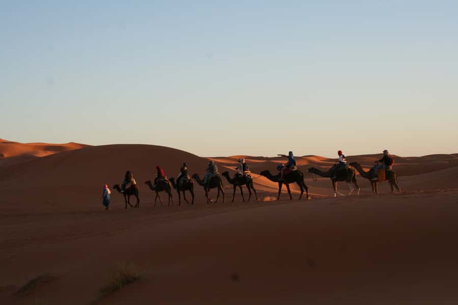 From Zagora: 2-Day Desert Tour to Erg Chegaga - Sunrise, breakfast, and the return through Tinfou
