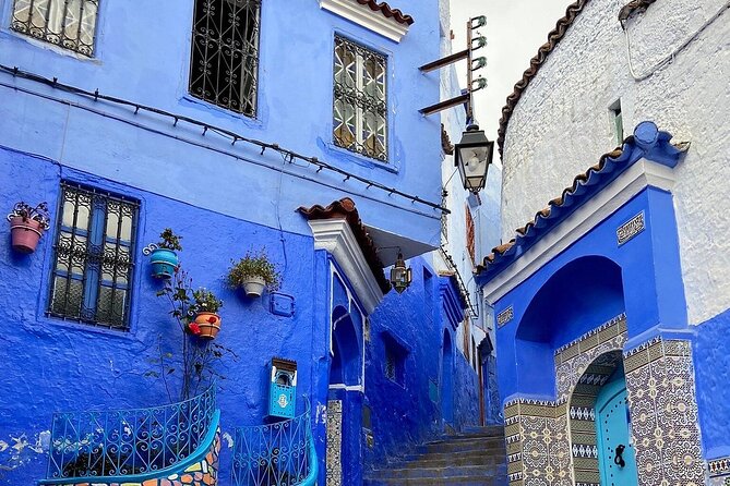 Full-Day Tour to the Blue City Chefchaouen on Small-Group - A free-time tour, not a full guided visit